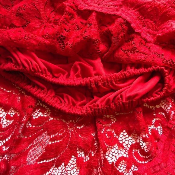 Ambiance Crop Blouse Lace Red M - Picture 8 of 8